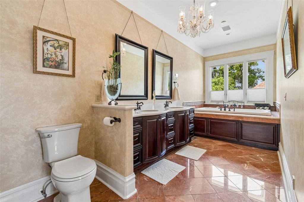 Image 48 of property listing at 703 N EVERS STREET, Plant City, FL 33563