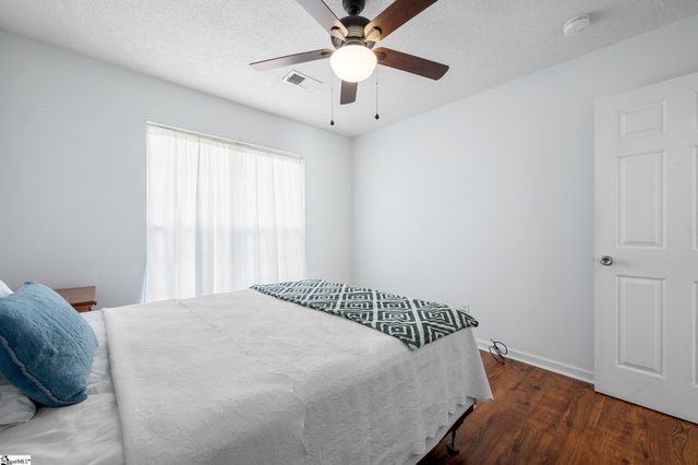 42 Stevenson Road, Taylors, SC 29687