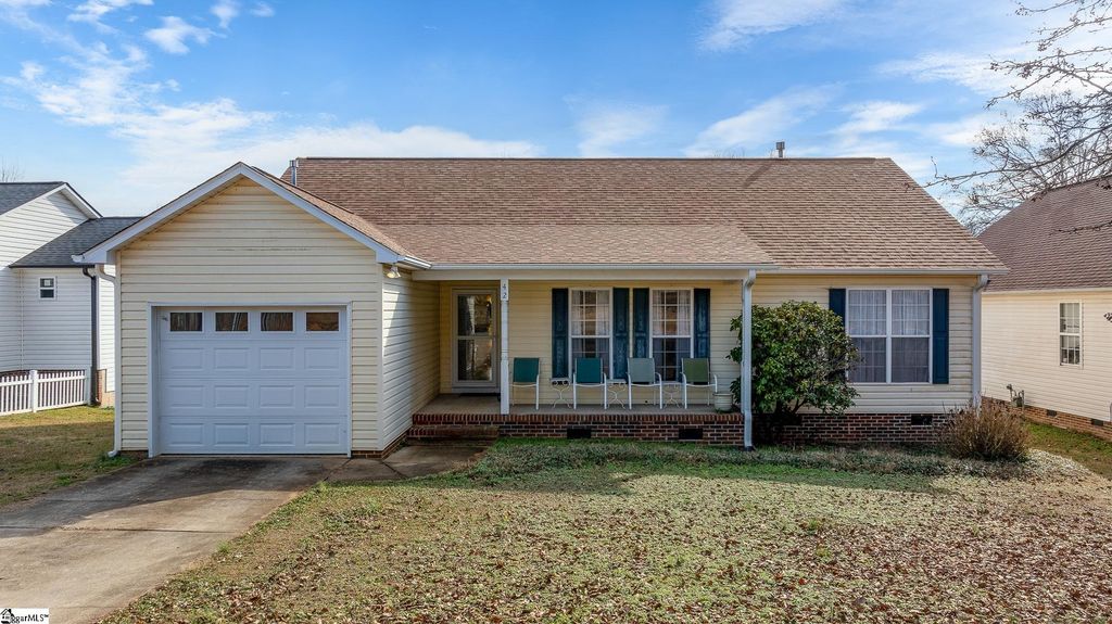 42 Stevenson Road, Taylors, SC 29687