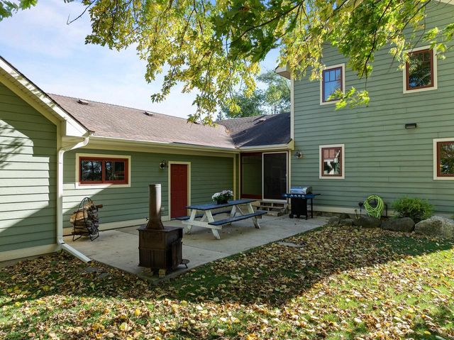 W3046 Krueger ROAD, Lake Geneva, WI 53147