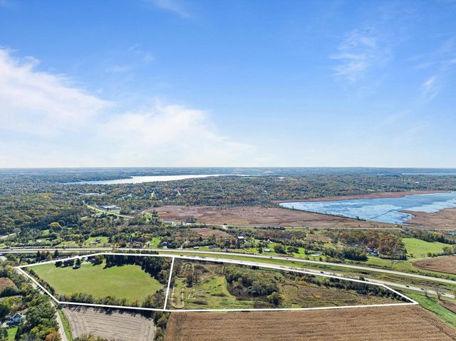W3046 Krueger ROAD, Lake Geneva, WI 53147