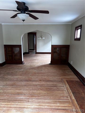46 Kirkwood Drive Lower, West Seneca, NY 14224