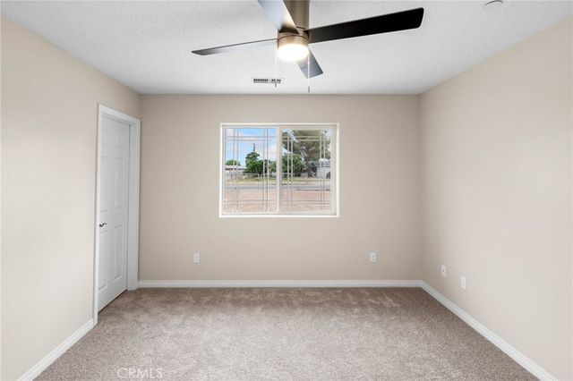15056 Coalinga, Victorville, CA 92392
