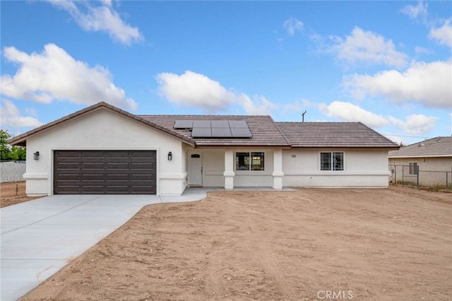 15056 Coalinga, Victorville, CA 92392