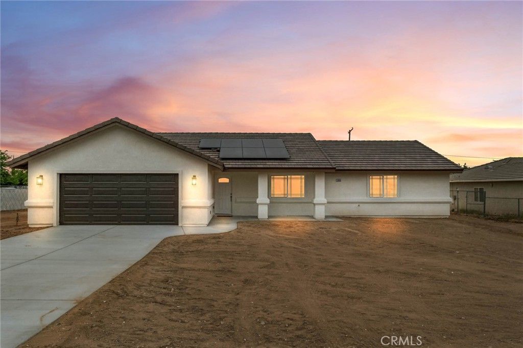 15056 Coalinga, Victorville, CA 92392