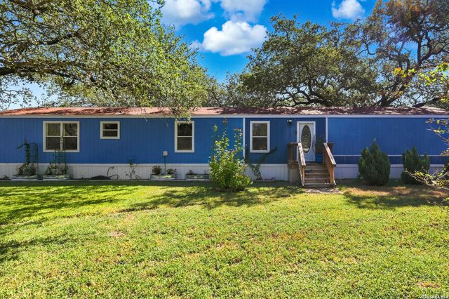 360 BRANDON WAY, Poteet, TX 78065