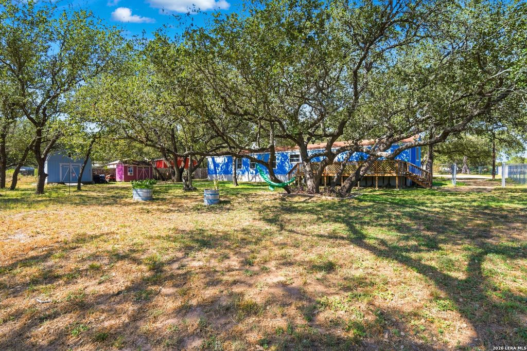 360 BRANDON WAY, Poteet, TX 78065