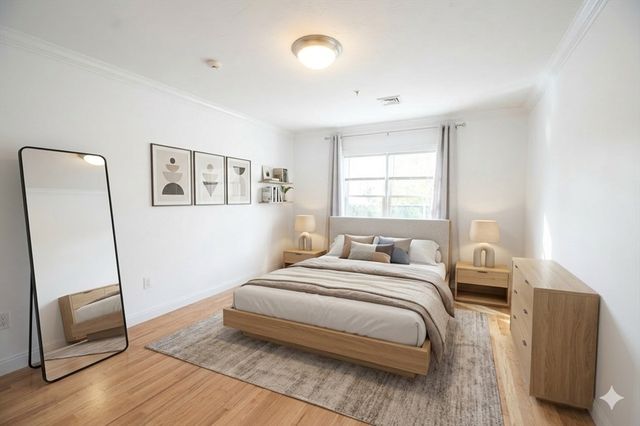 1 Lenox St 102, Norwood, MA 02062