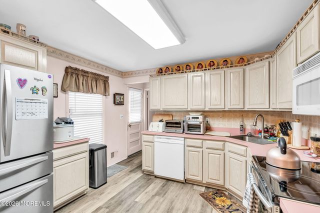 203 Freehold Road, Jackson, NJ 08527