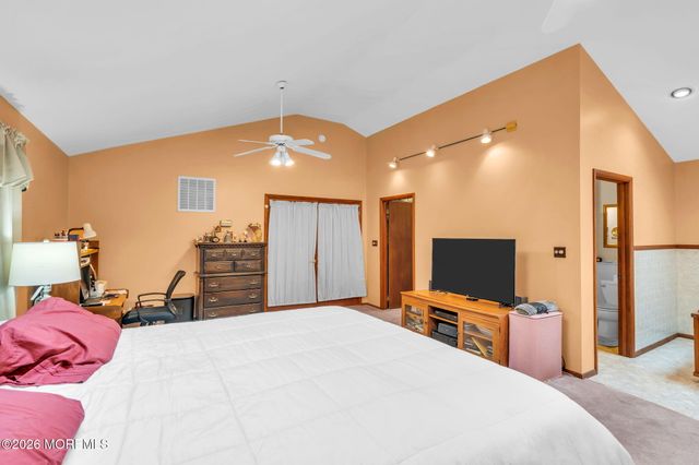 203 Freehold Road, Jackson, NJ 08527