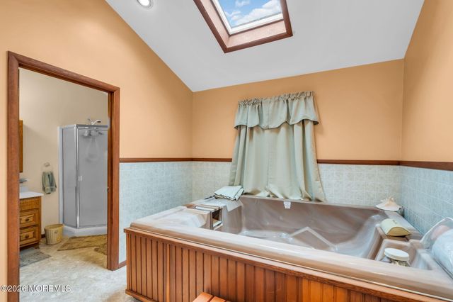 203 Freehold Road, Jackson, NJ 08527