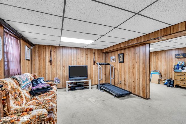 203 Freehold Road, Jackson, NJ 08527