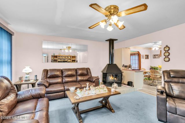 203 Freehold Road, Jackson, NJ 08527