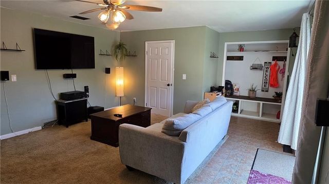 180 West Pulteney Street, Corning City, NY 14830