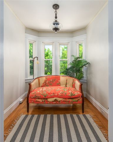 190 Lexington Avenue, Providence, RI 02907