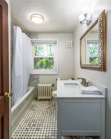 190 Lexington Avenue, Providence, RI 02907
