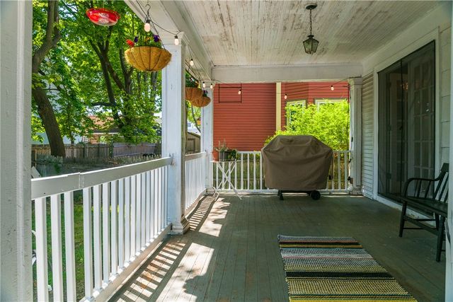 190 Lexington Avenue, Providence, RI 02907