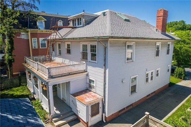 190 Lexington Avenue, Providence, RI 02907