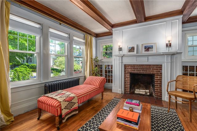 190 Lexington Avenue, Providence, RI 02907