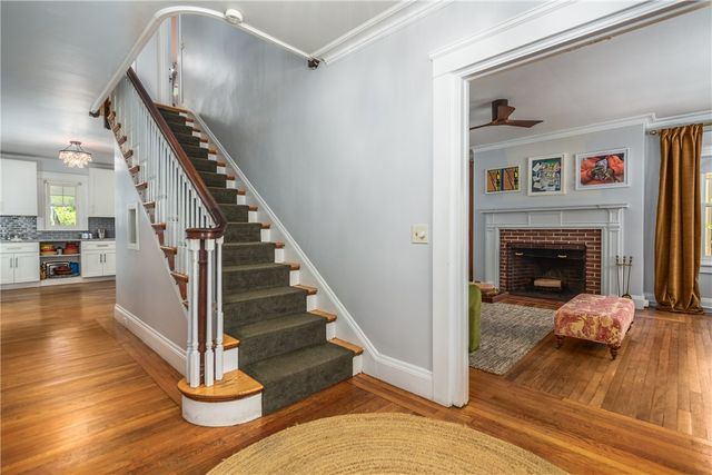 190 Lexington Avenue, Providence, RI 02907