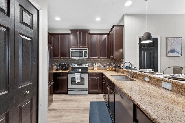 14236 OASIS COVE BLVD, Windermere, FL 34786