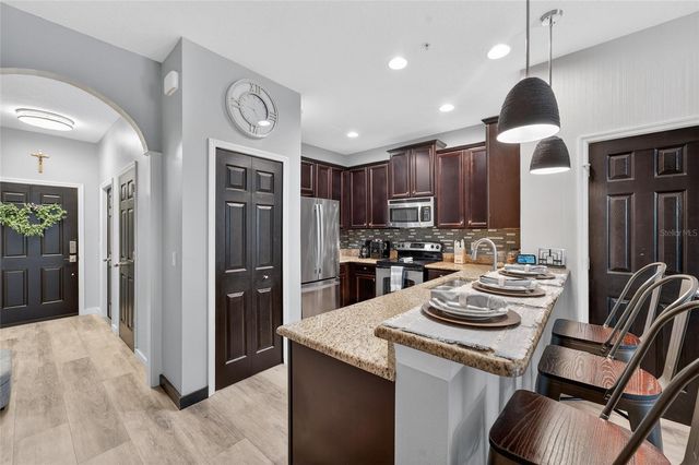 14236 OASIS COVE BLVD, Windermere, FL 34786