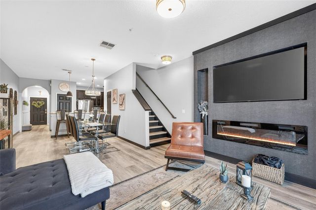 14236 OASIS COVE BLVD, Windermere, FL 34786