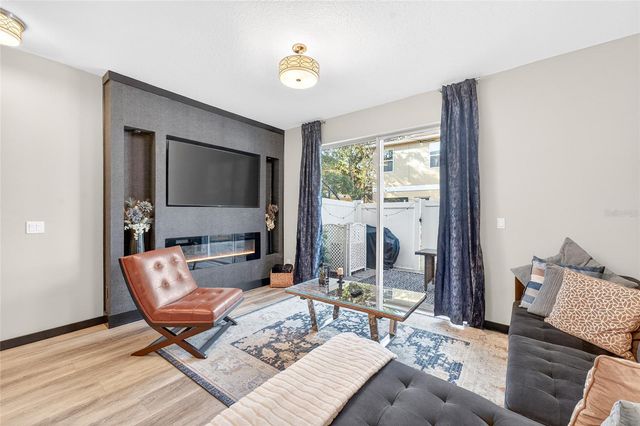 14236 OASIS COVE BLVD, Windermere, FL 34786