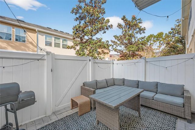 14236 OASIS COVE BLVD, Windermere, FL 34786