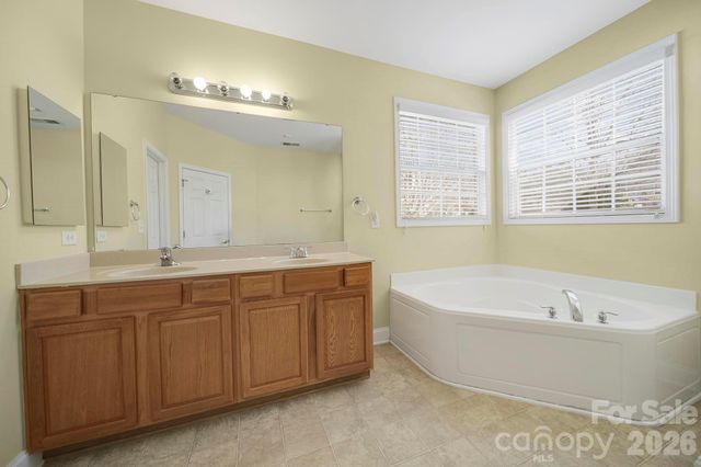 901 Platinum Drive, Fort Mill, SC 29708