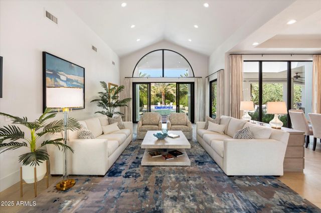 6600 N CARDINAL Drive, Paradise Valley, AZ 85253