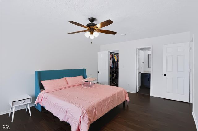 7533 Castleton Farms West Drive, Indianapolis, IN 46256