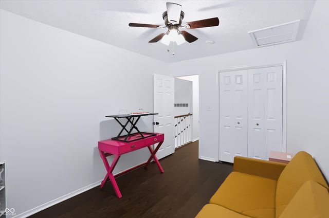 7533 Castleton Farms West Drive, Indianapolis, IN 46256