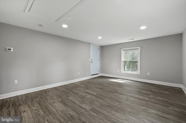 13416 CLIFTON RD, Silver Spring, MD 20904