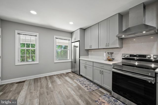 13416 CLIFTON RD, Silver Spring, MD 20904