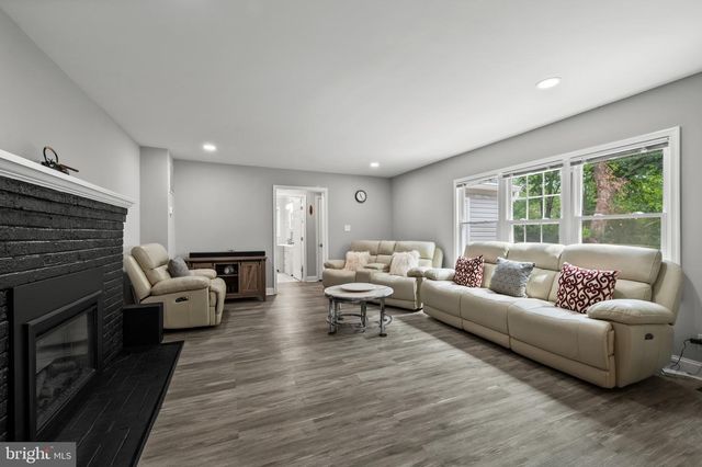 13416 CLIFTON RD, Silver Spring, MD 20904