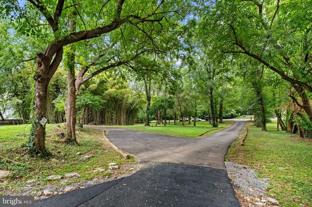 13416 CLIFTON RD, Silver Spring, MD 20904