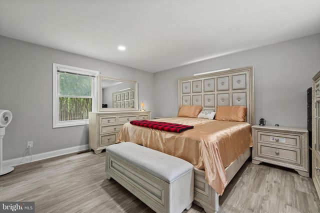 13416 CLIFTON RD, Silver Spring, MD 20904