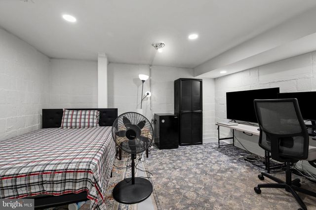 13416 CLIFTON RD, Silver Spring, MD 20904