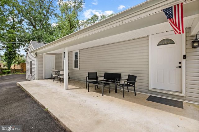 13416 CLIFTON RD, Silver Spring, MD 20904