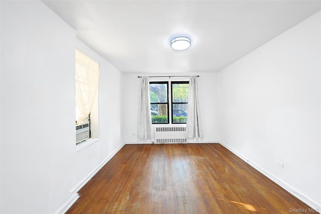 102-32 65th Avenue B13, Forest Hills, NY 11375 — photo 4
