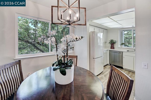 1501 Ptarmigan Dr 6B, Walnut Creek, CA 94595
