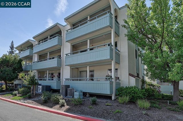 1501 Ptarmigan Dr 6B, Walnut Creek, CA 94595