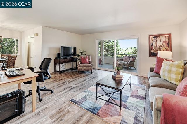 1501 Ptarmigan Dr 6B, Walnut Creek, CA 94595