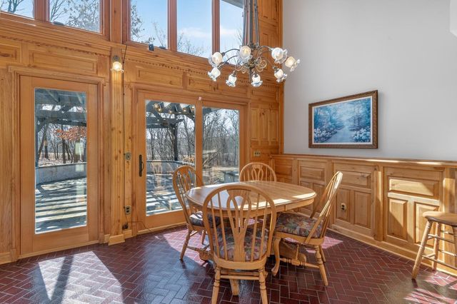 6700 Game Farm Road E, Minnetrista, MN 55364