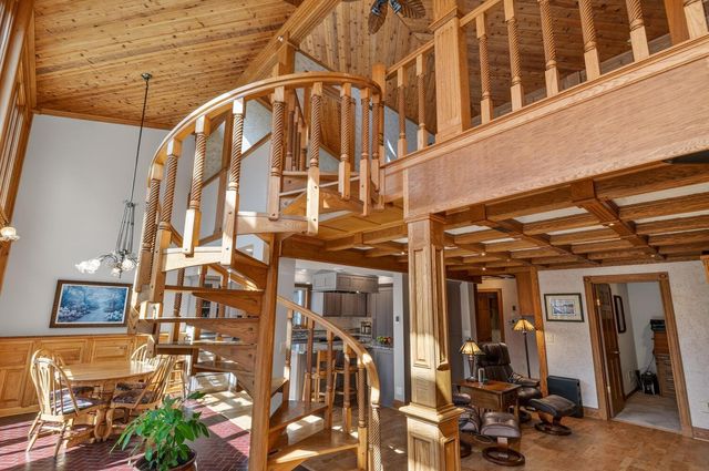 6700 Game Farm Road E, Minnetrista, MN 55364