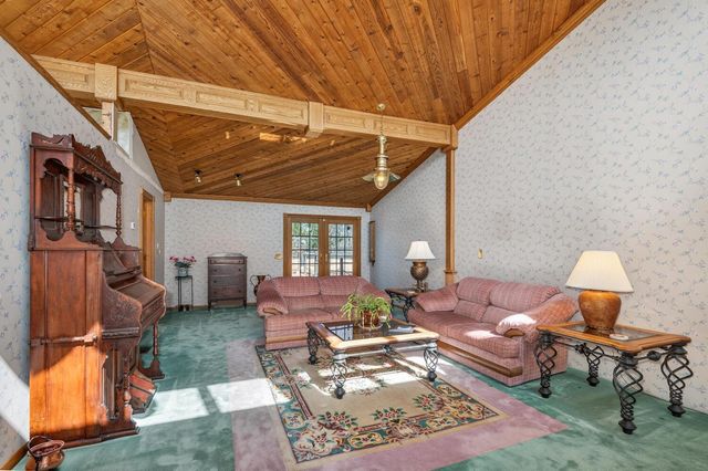 6700 Game Farm Road E, Minnetrista, MN 55364