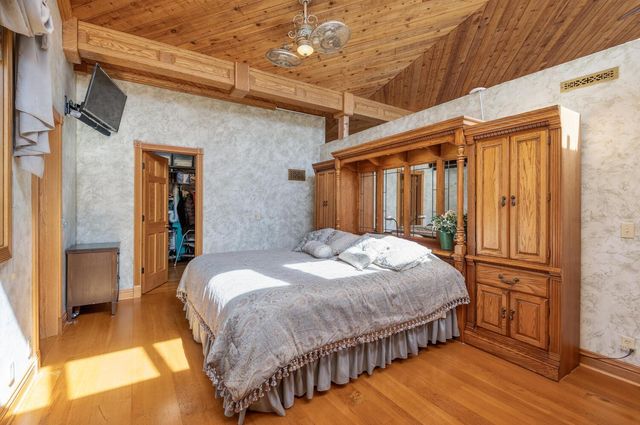 6700 Game Farm Road E, Minnetrista, MN 55364