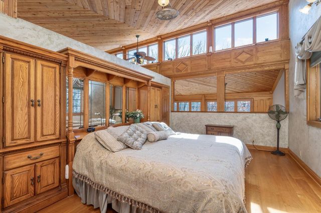 6700 Game Farm Road E, Minnetrista, MN 55364