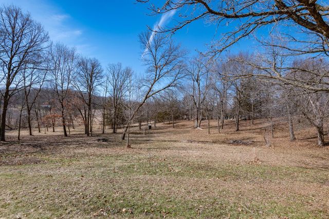 6700 Game Farm Road E, Minnetrista, MN 55364